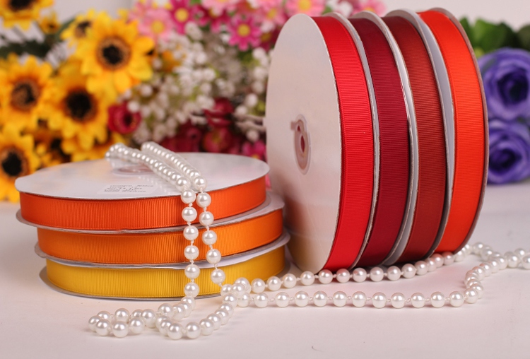Red and White Christmas Ribbon 16mm Grosgrain Ribbon Sale